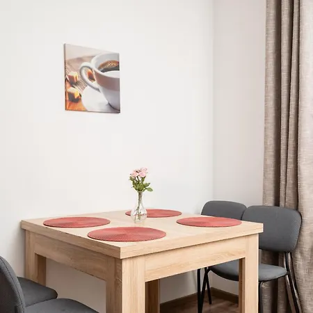 Apartment Metro Plocka Cosy