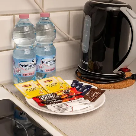 Metro Plocka Cosy By Bookinghost