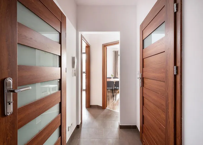 Apartment Metro Plocka Cosy By Bookinghost Warsaw